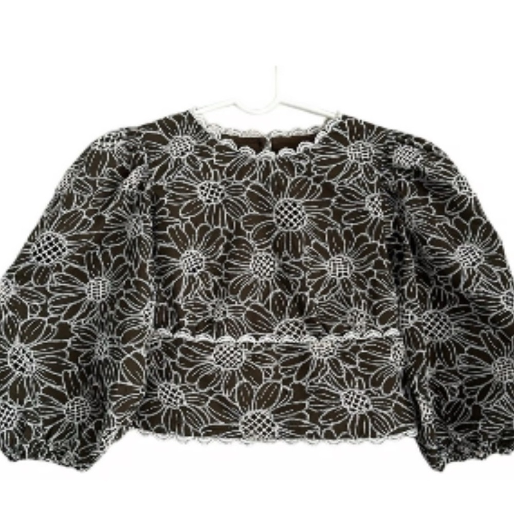 Express Women’s Open Back Embroidered Eyelet Cotton Cropped Top Blouse